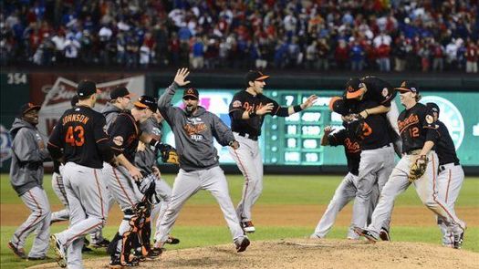 5-4. Paredes y Lough jonronean contra los Medias Rojas