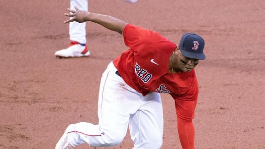 4-3. Devers jonronea en la victoria de los Medias Rojas sobre los Indios