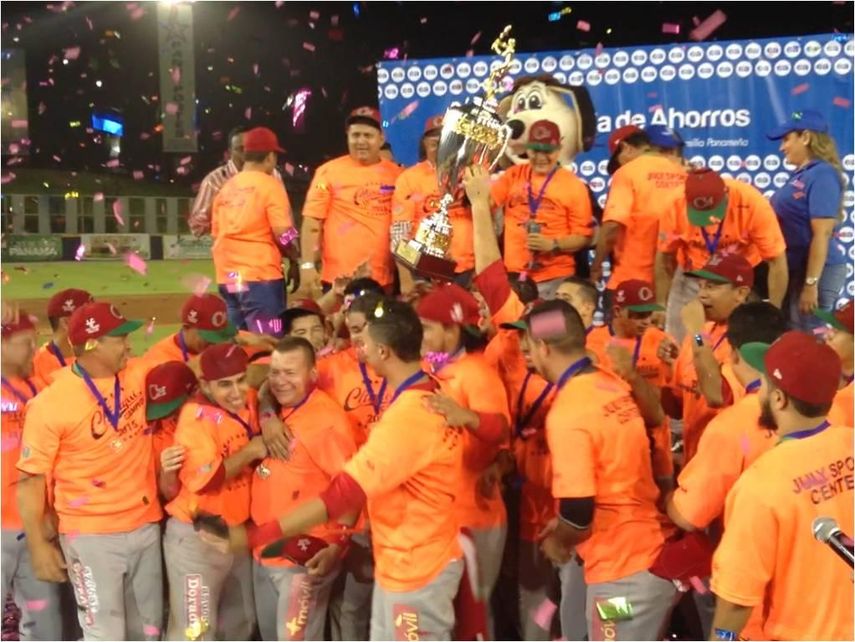 Chiriquí celebra a lo grande, son los campeones del Béisbol Mayor