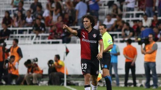 El Atlas y el Santos se disputan un sitio entre los tres mejores