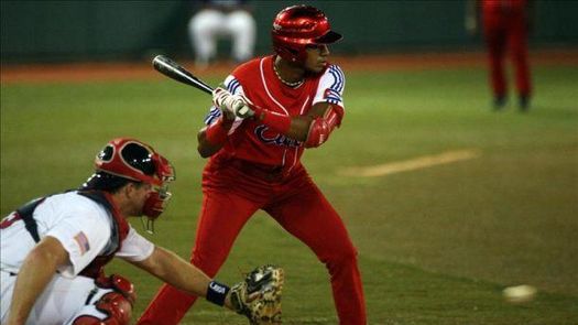 6-2. Olivera y Paterson castigan con jonrones a los Mets