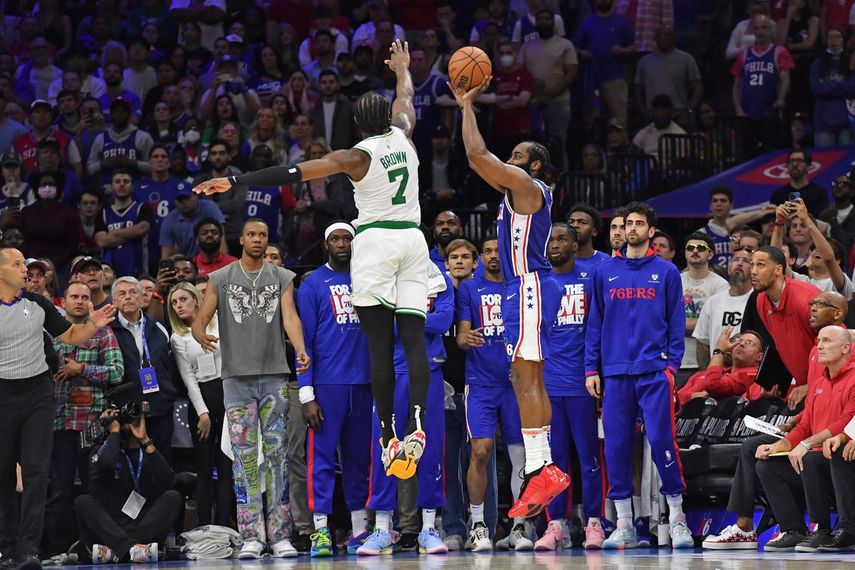 76ers igualan la serie tras un partidazo ante los Celtics
