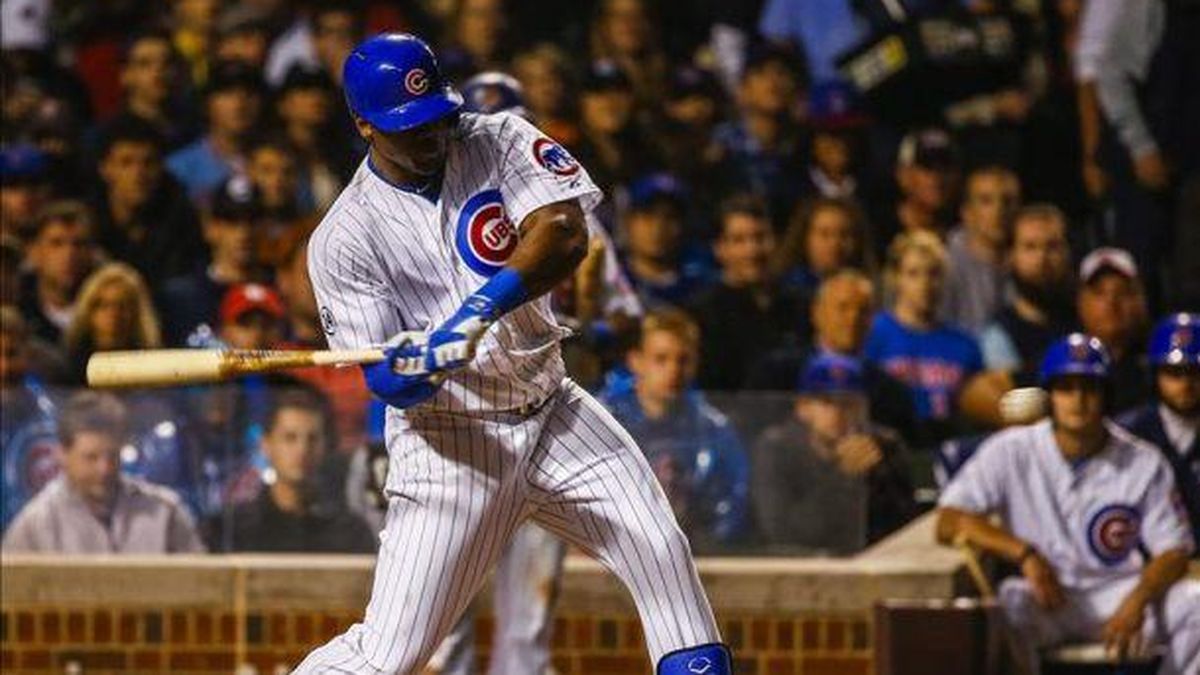 5-4. Soler y Bryant jonronean contra los Cardenales que pasan a las finales