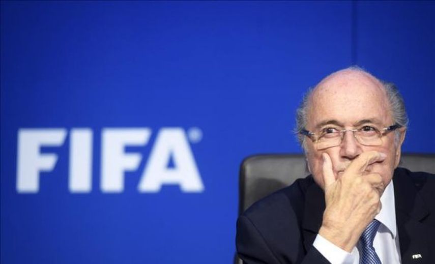 Blatter acusa a Platini de ser el causante del escándalo en la FIFA