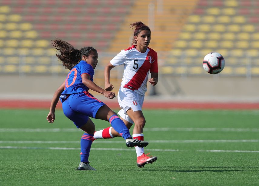 Cindy Novoa, la mejor jugadora de Perú, deja Universitario por ética