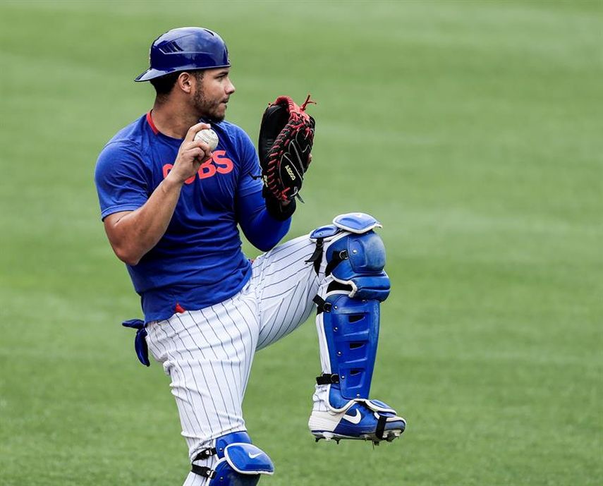7-3. Contreras y Báez, para los Cachorros, castigan con jonrones a su excompañero Lester, de los Nacionales
