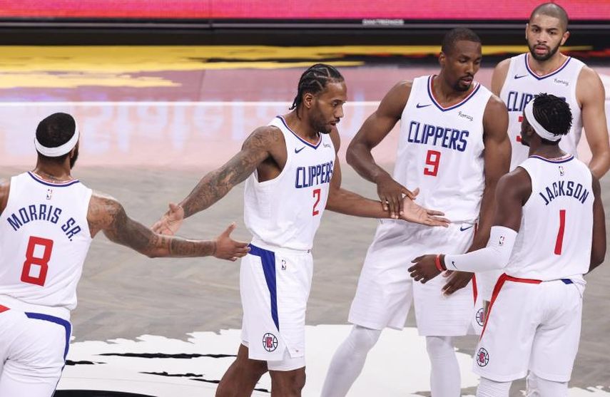 101-134. Líder en los Clippers, Leonard muestra su clase ante su antiguo equipo, Spurs