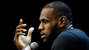 Los Warriors buscarán la coronación de campeones sin la presencia de Green