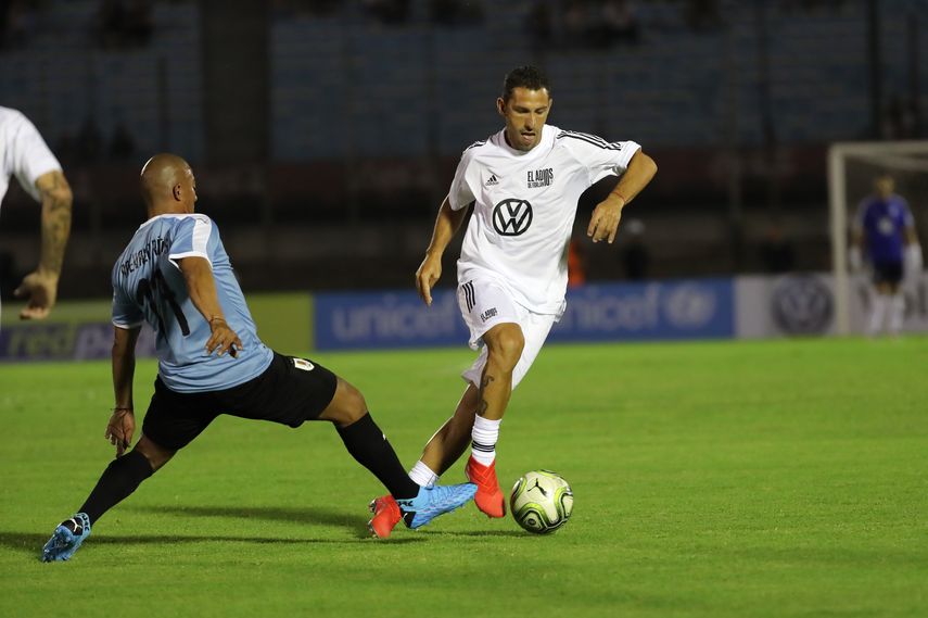 Maxi Rodríguez: Tratamos que esto no nos desestabilice