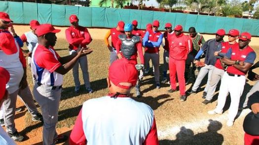 El béisbol, puente de unión y objeto de polémica entre Cuba y EEUU