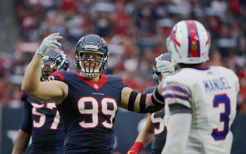23-17. Watt fue decisivo en defensa y ataque