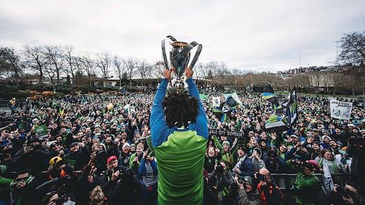 Román Torres elegido como Latino del Año