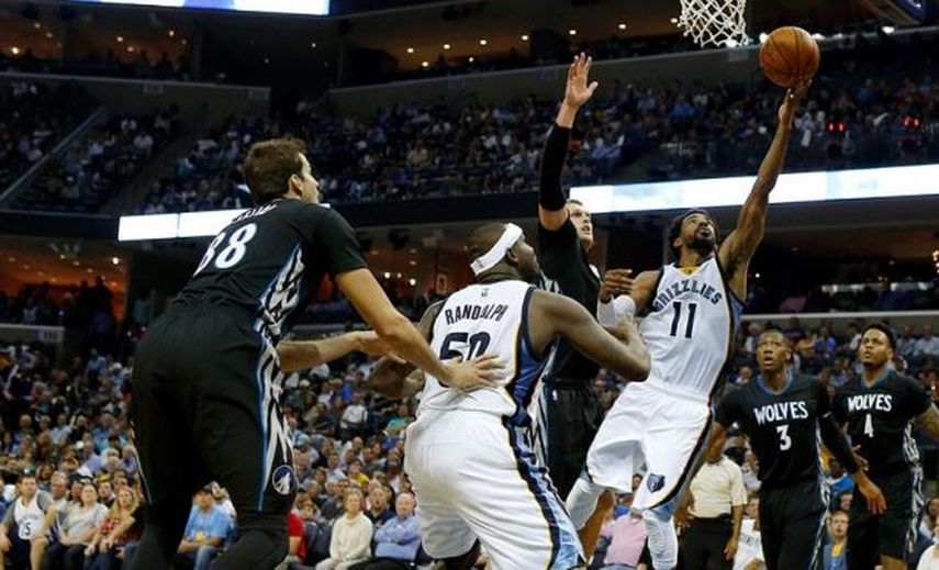 Davis anota 50 puntos, Westbrook brilla y ganan los nuevos Lakers sin Bryant