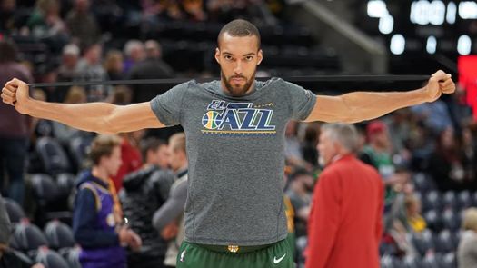 Rudy Gobert pide perdón por no ser responsable con sus acciones