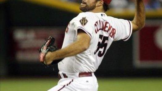 9-1. Collmenter moja la pólvora de los Rockies