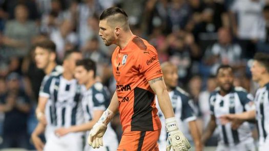 Brasileño Volpi dice que Querétaro cumple una pretemporada más exhaustiva
