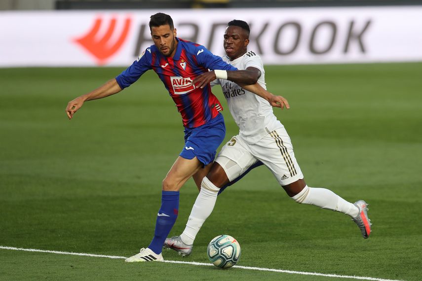 Esteban Burgos espera un partido durísimo contra el Huesca