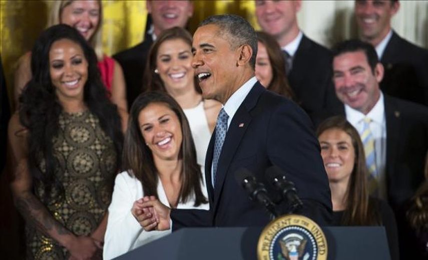 Obama agradece a las futbolistas campeonas del mundo por inspirar a todo EE.UU.