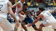 Con Iverson Molinar como máximo anotador, Panamá no pudo ante Argentina y cerró la primera ronda con marca de 2-4 en el Grupo D. Con Iverson Molinar como máximo anotador, Panamá no pudo ante Argentina y cerró la primera ronda con marca de 2-4 en el Grupo D.