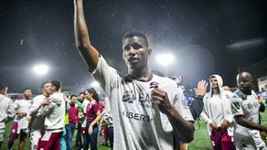 Fidel Escobar y Saprissa se coronan en Costa Rica