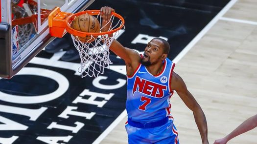 Kevin Durant se perderá los próximos dos partidos por una lesión muscular