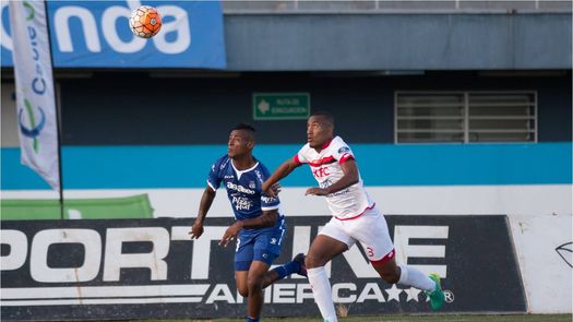 El campeón remontó; Santa Gema complica al Atlético Nacional