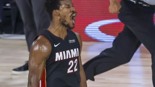 116-109. Debut de Oladipo con los Heat que vuelven a tener marca ganadora