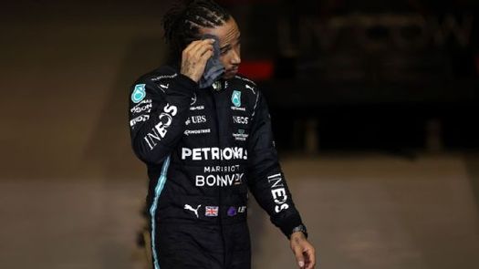 Lewis Hamilton perdió en la última vuelta del campeonato mundial.