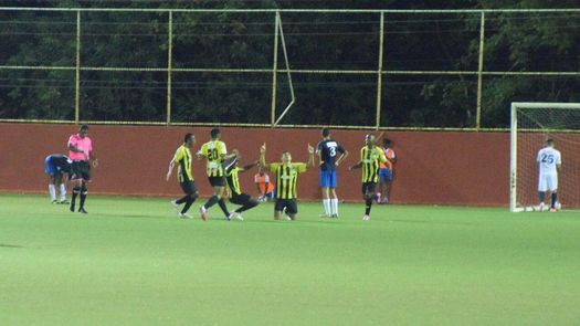 El CAI vuelve a ganar tras 15 partidos oscuros