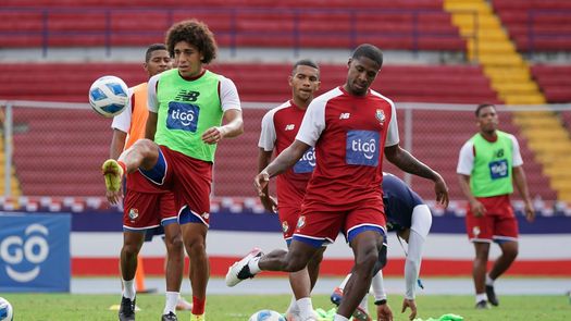 La selección de Panamá comenzó un nuevo microciclo bajo el mando de David Dóniga