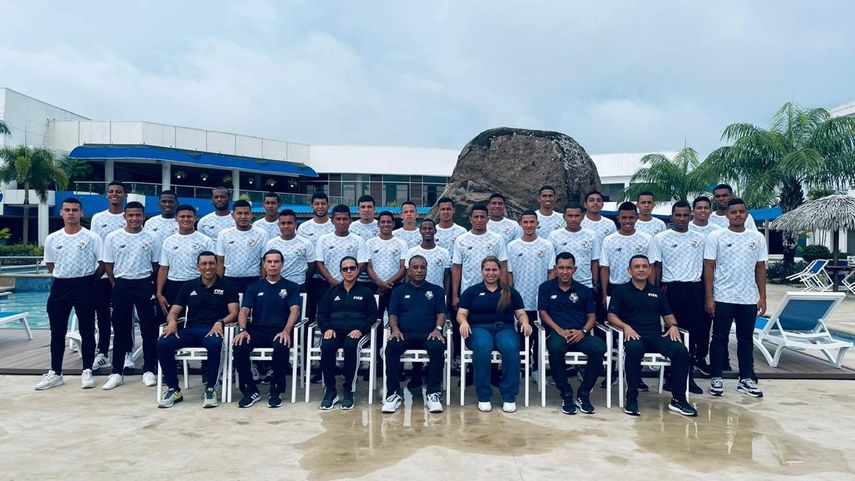 FEPAFUT y FIFA dictan curso a jóvenes árbitros de Panamá