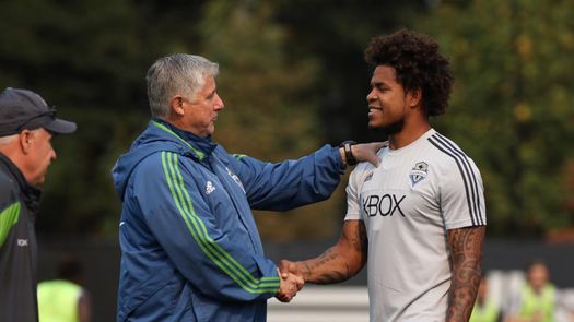 Román Torres ya es del Seattle Sounders