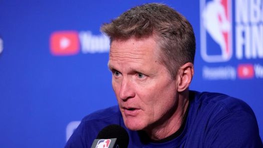 Durant se perderá el cuarto partido; Thompson vuelve y se recupera Looney