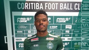 Panameño firmó con el Curitiba