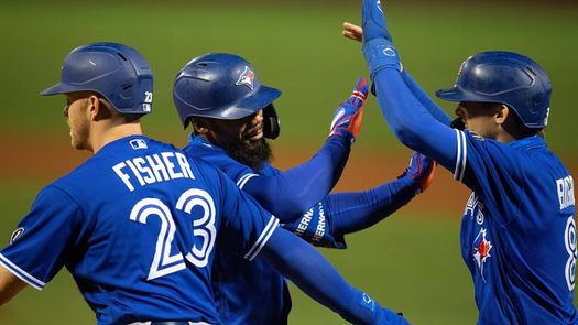 3-2. Muñoz llega a la timbradora marcando la victoria de los Medias Rojas