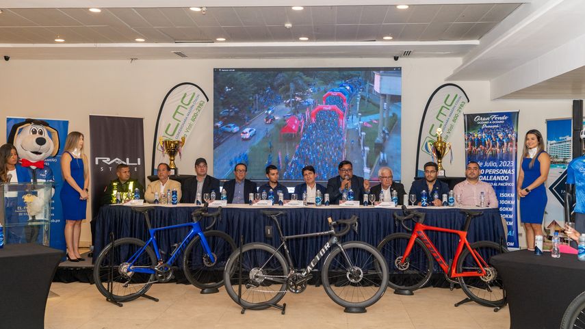 Tour de Panamá y Océano a Océano presentados por FEPACI