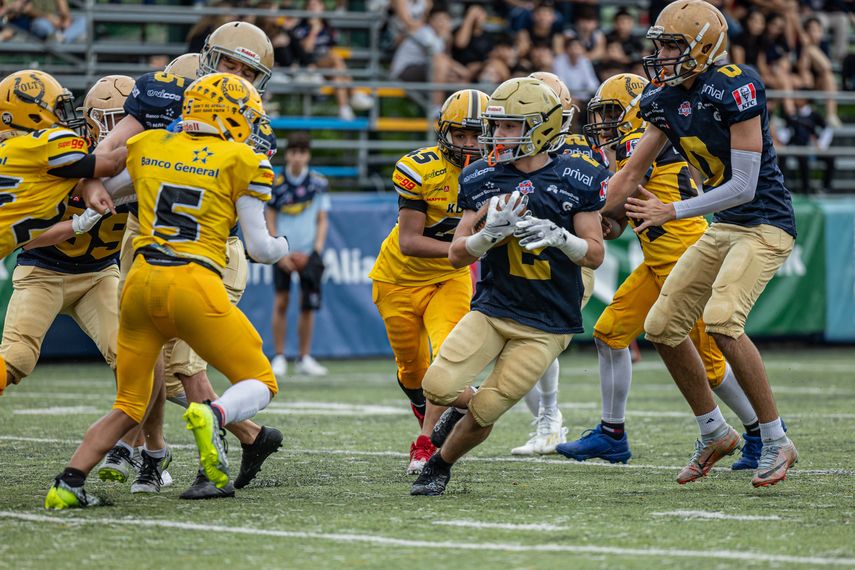 Resumen de las semifinales de la categoría Contact Juvenil de la KFL.&nbsp;