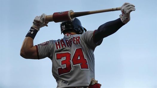 6-5. Harper remolca con un sencillo la victoria de los Filis sobre los Mets