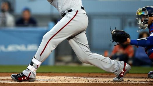 6-2. Zimmerman y Turner castigan con jonrones a los líderes Mellizos