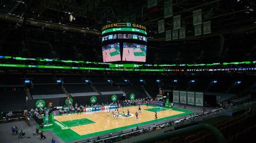 Los Suns ganan a los Lakers y son los nuevos líderes de la División Pacífico