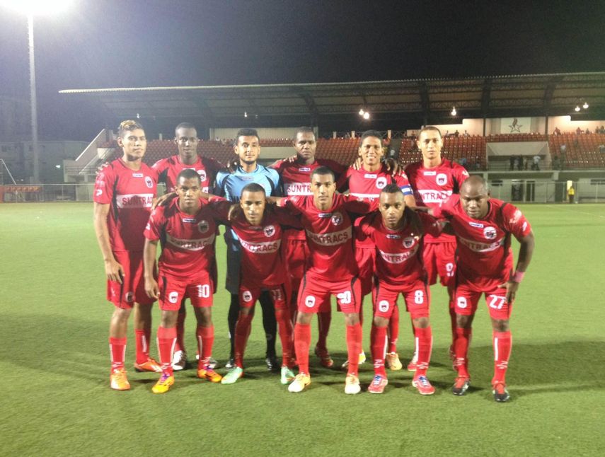 SUNTRACS FC y Atlético Chiriquí consiguen resultados favorables en la ida de semifinales