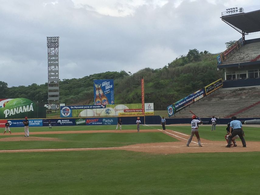 Panamá derrota a México y avanza a semifinales del Latinoamericano