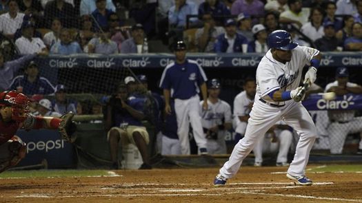 El dominicano Hernández se retirará tras jugar por un día con los Tigres