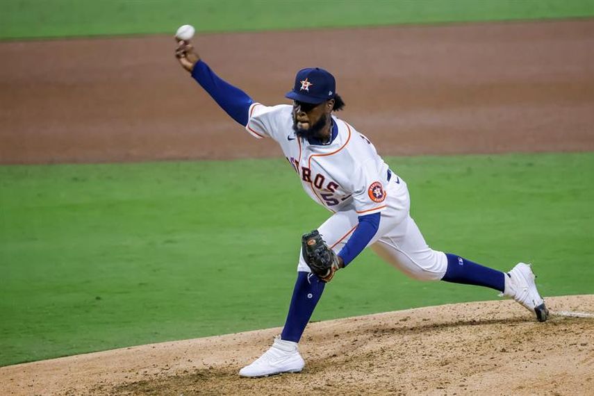 2-0. Javier lidera desde la lomita el triunfo de los Astros