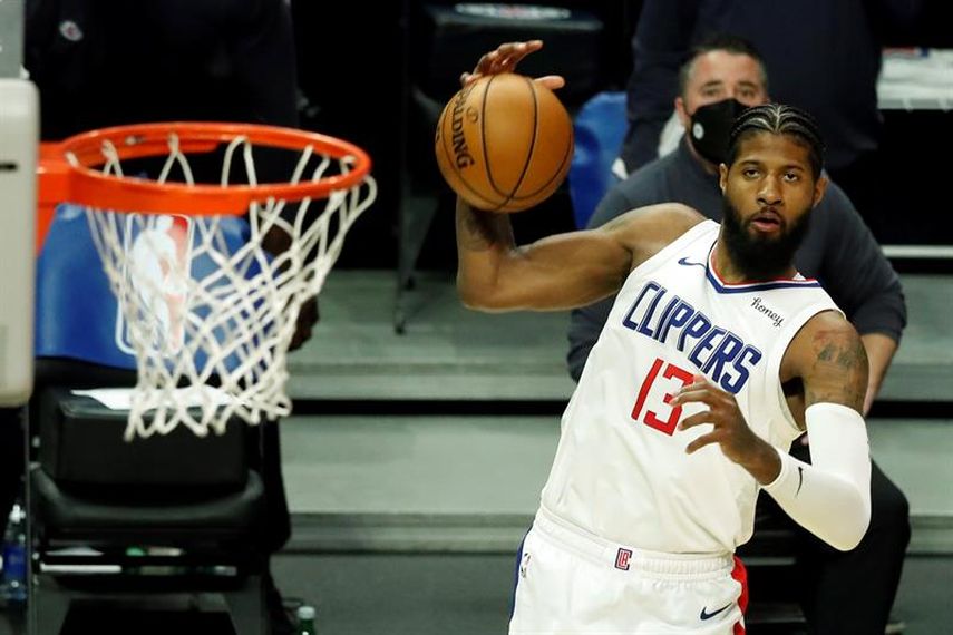 105-100. Ante los Raptors, George y Morris Sr. mantienen a los Clippers terceros en el Oeste