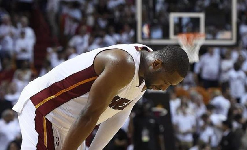 Wade sufre perdida de su prima, asesinada en Chicago, y clama: es suficiente