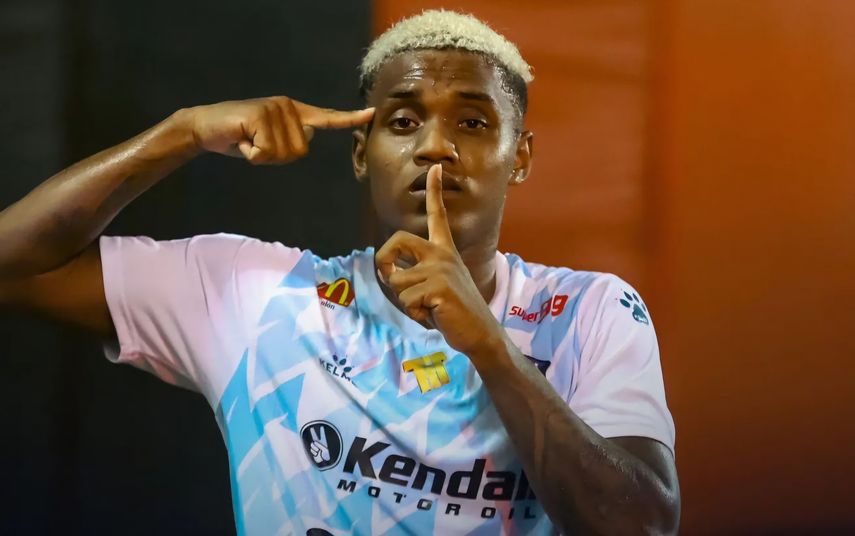 Árabe Unido ha ganado 3 partidos en 4 fechas.&nbsp;