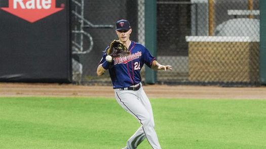 4-2. Kepler impulsa dos carreras de los Mellizos