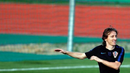 Modric: Tenemos que dejar las emociones a un lado y darlo todo en el campo Modric: Tenemos que dejar las emociones a un lado y darlo todo en el campo