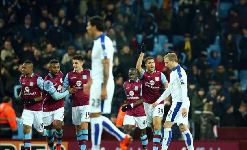 El Leicester se coloca líder, el City golea y el Chelsea sufre para empatar